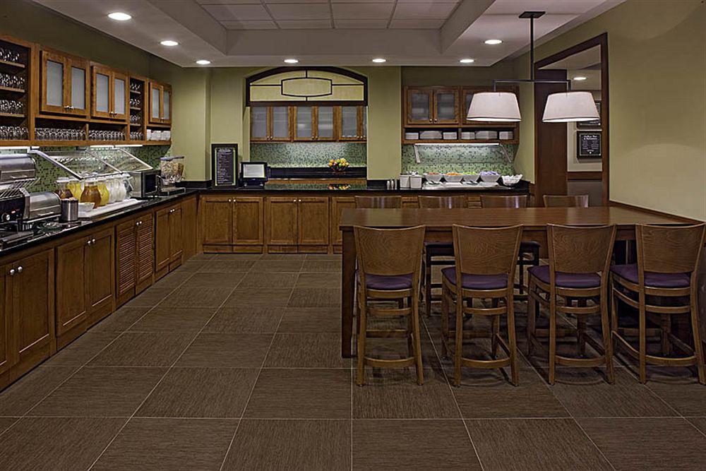Hyatt Place Chicago - Lombard/Oak Brook Restoran gambar